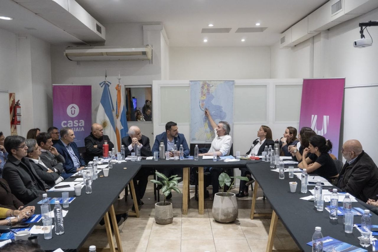 VUOTO MANTUVO UNA REUNIÓN ESTRATÉGICA CON DIPUTADOS NACIONALES PARA DEFENDER LA ARGENTINA BICONTINENTAL DESDE LA CAPITAL DE MALVINAS